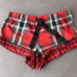 VS X-Mas Edition Plaid PJ Shorts